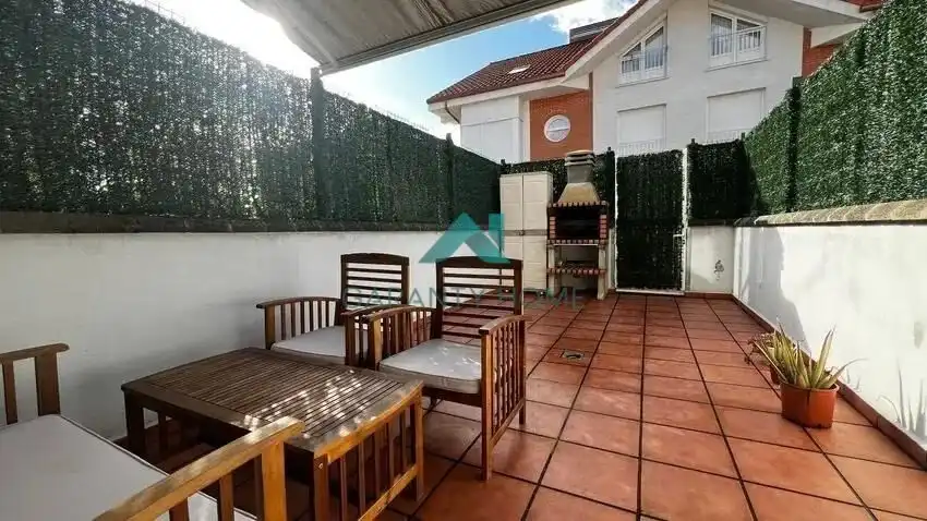 Maison mitoyenne à vendre à Calle M RUIZ ARENADO
