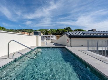 Piso con piscina en venta en Riera i Penya