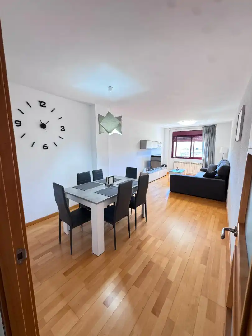 Esszimmer von Maisonette zum Verkauf in La Muela mit Klimaanlage, Heizung und Privatgarten