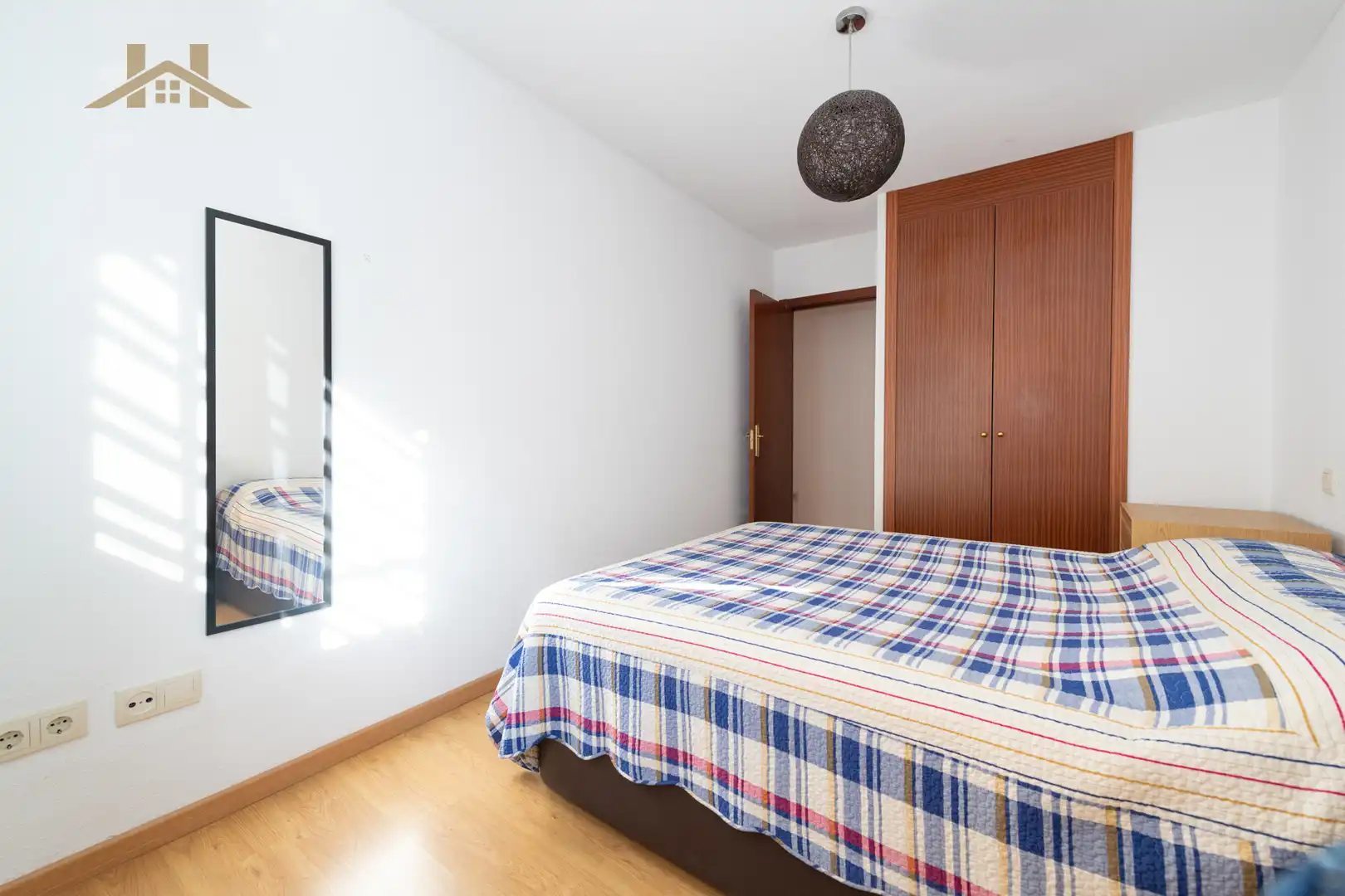 Habitación de Piso en venta en Madrid con Calefacción, Jardín privado y Terraza