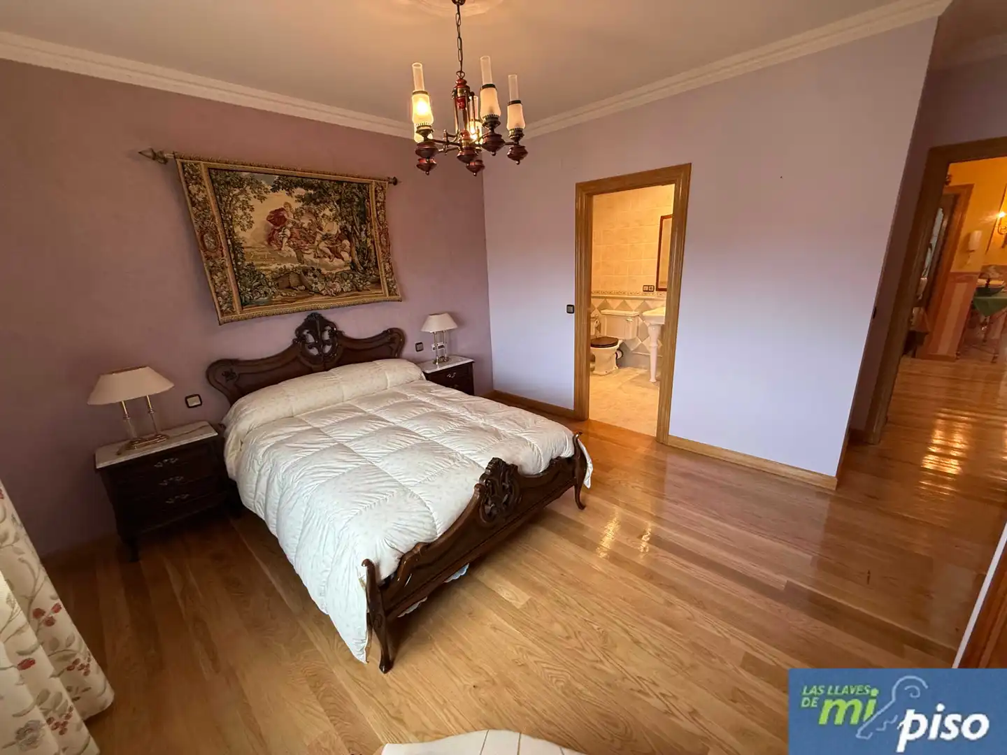 Dormitori de Casa o xalet en venda en Santovenia de Pisuerga amb Calefacció, Jardí privat i Parquet