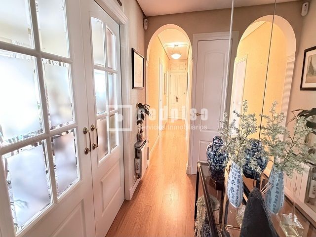 Flat for sale in  Madrid Capital  with Terrace