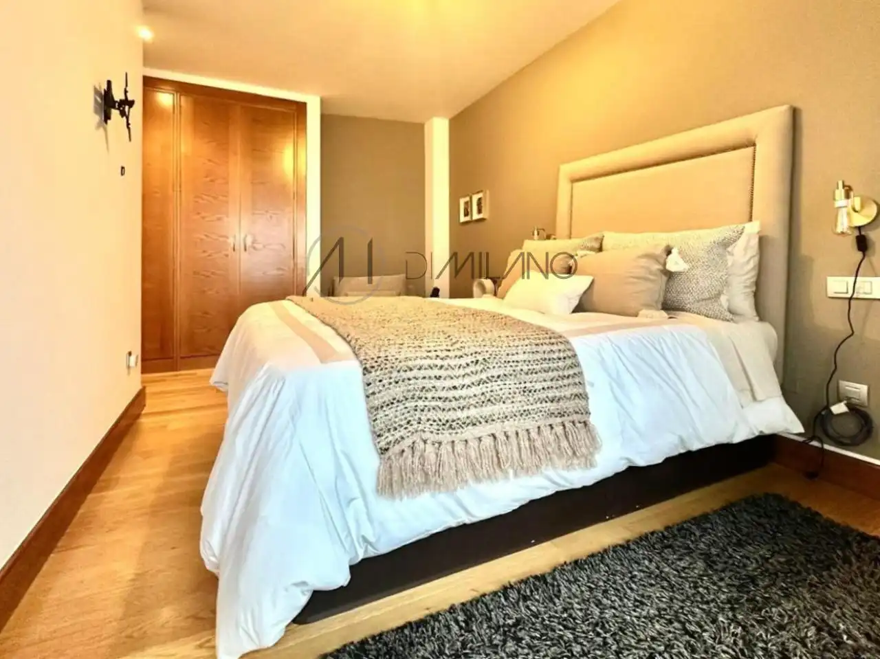 Bedroom of Flat for sale in Vigo   with Heating, Parquet flooring and Storage room