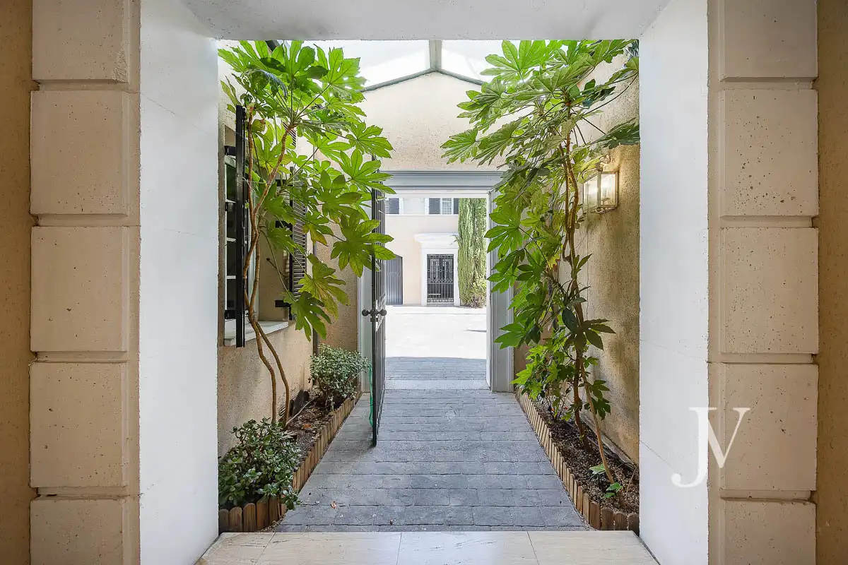Casa adosada en venta en Madrid con Aire acondicionado, Calefacción y Jardín privado