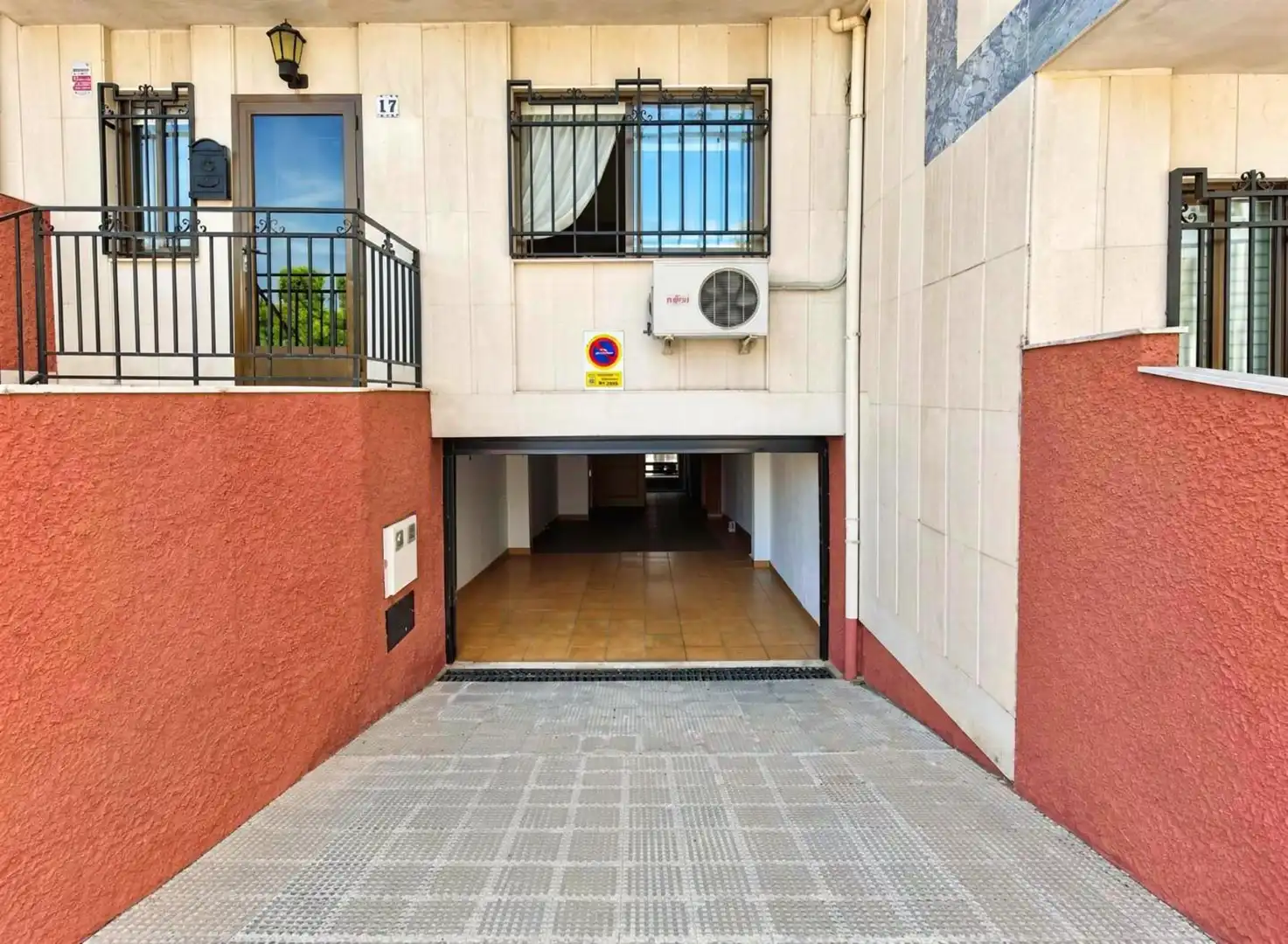 Adossat amb terrassa en venda a Calle SAN CALIXTO, imagen 3