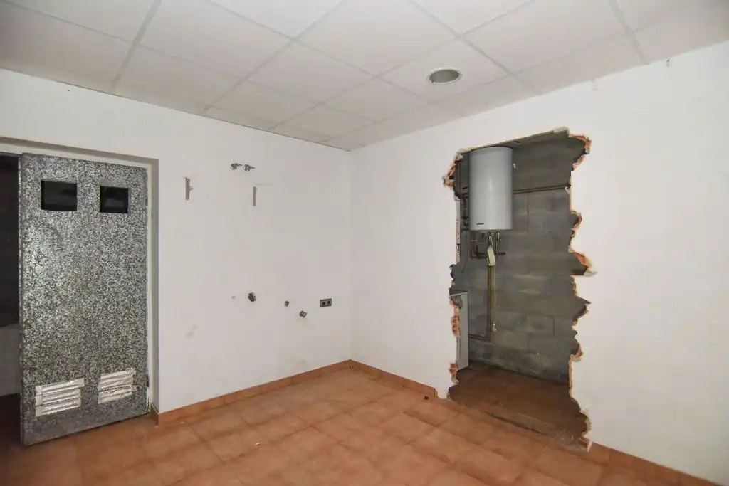 Haus oder Chalet zum Verkauf in Canyelles mit Klimaanlage, Heizung und Privatgarten