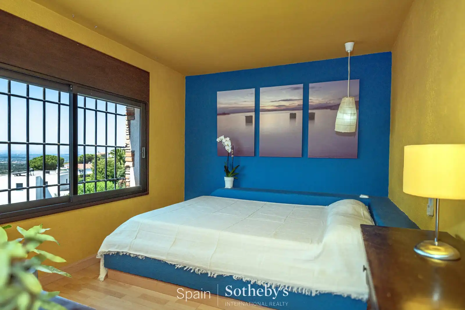 House with pool for sale in Carrer Osca, imagen 13