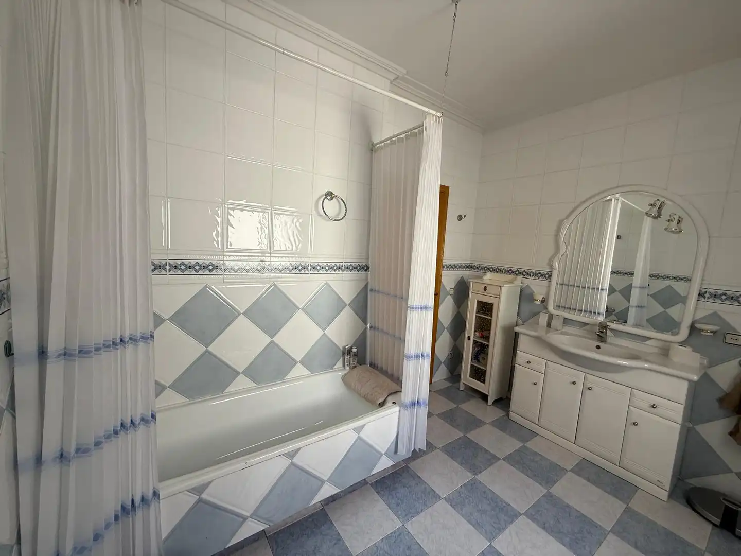 Badezimmer von Haus oder Chalet zum Verkauf in Villanueva de los Infantes (Ciudad Real) mit Heizung, Abstellraum und Möbliert