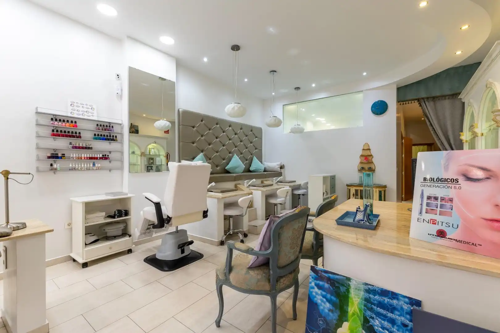 Local comercial en alquiler en Calle de la Cruz, imagen 4