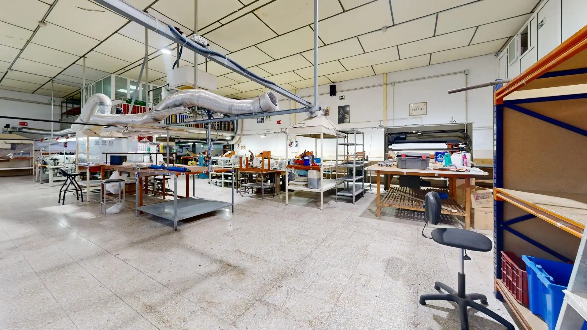 Nave industrial en venta en Calle del Comandante Bernabé, imagen 11