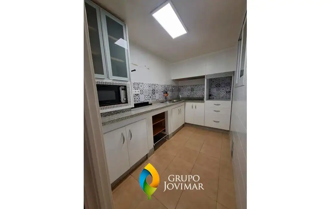 Cocina de Finca rústica en venta en Guadix