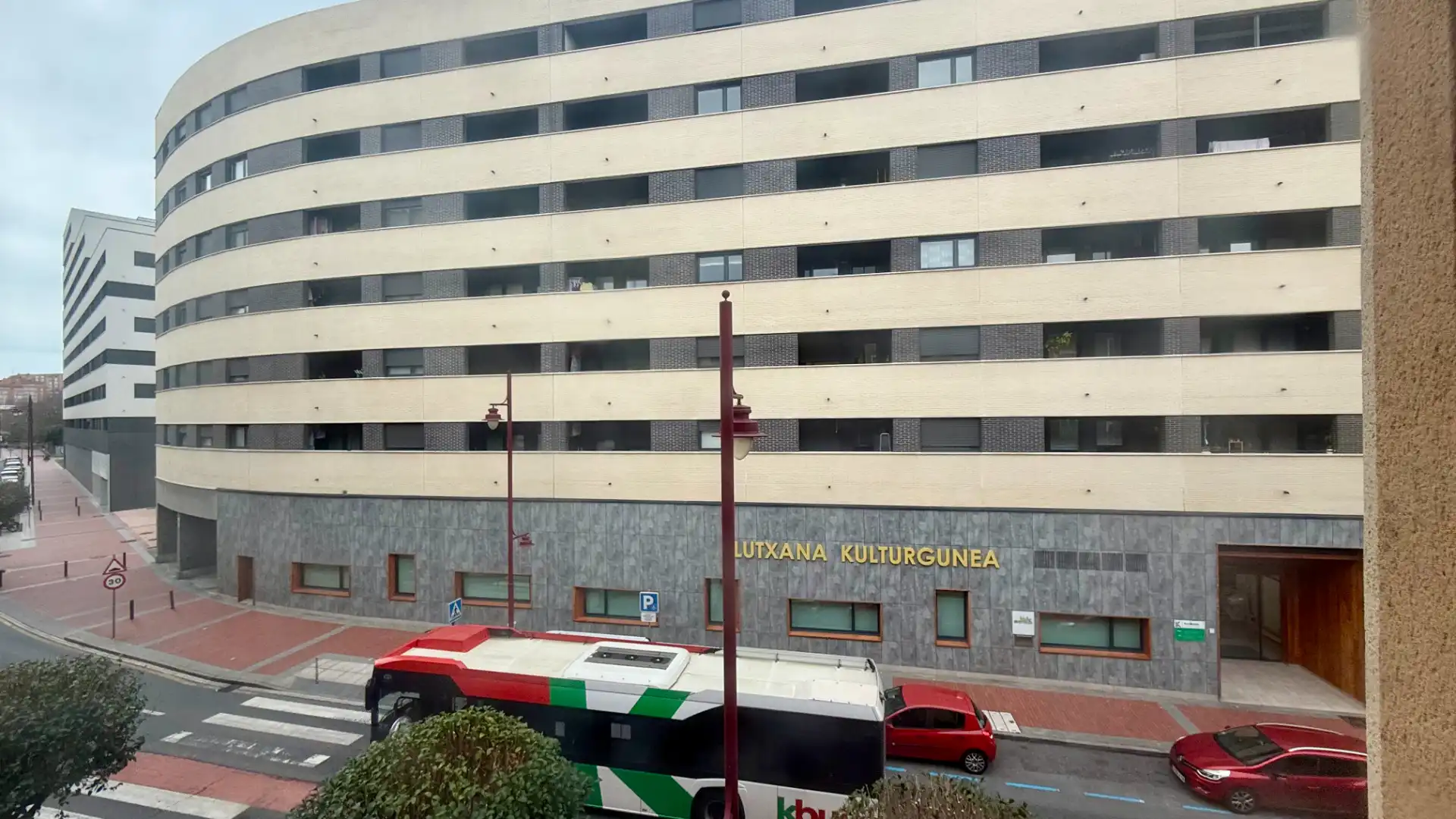 Exterior view of Flat for sale in Barakaldo 