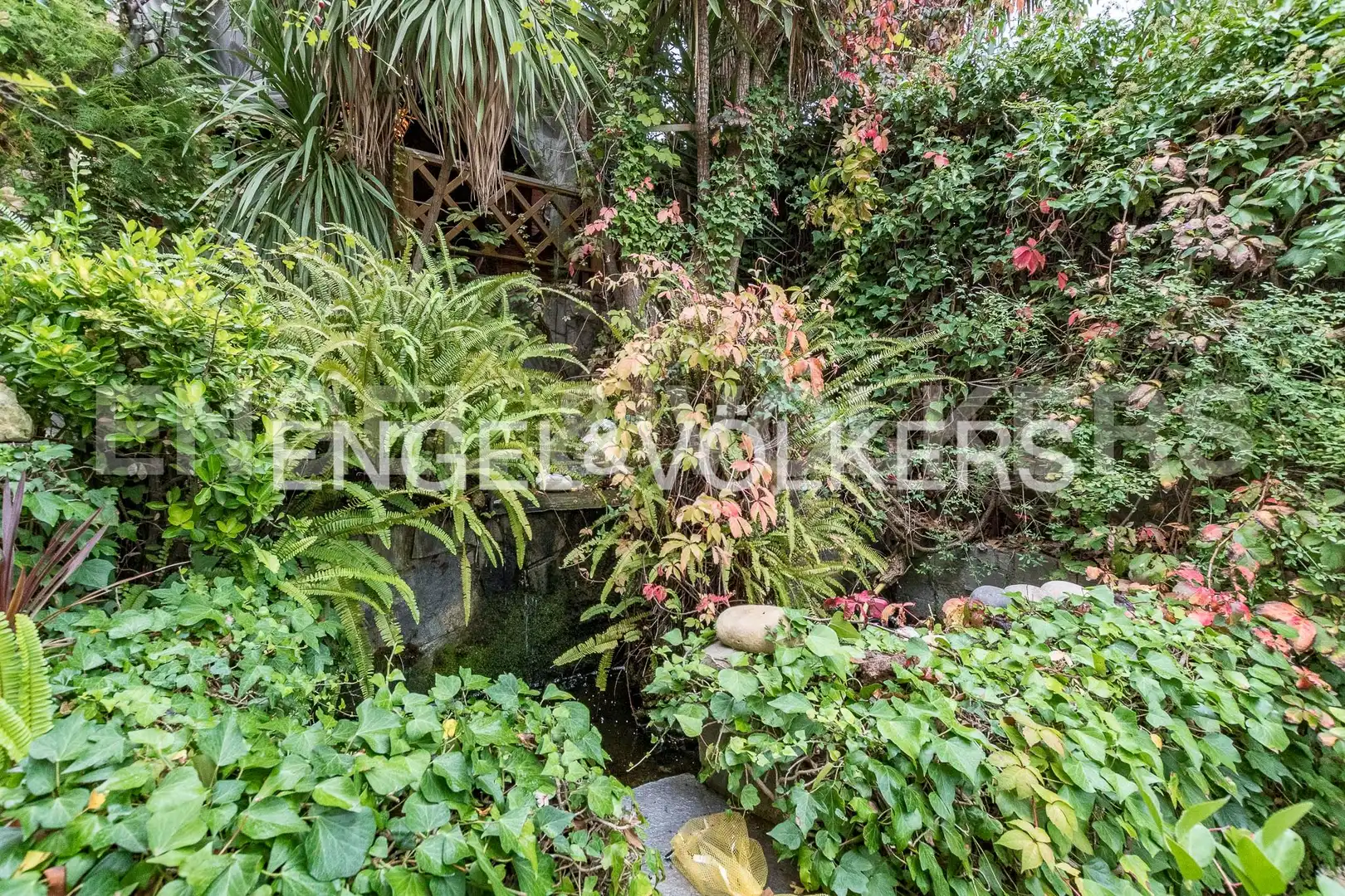 Garden of Houses for sale in Rubí  with Air Conditioner, Heating and Private garden