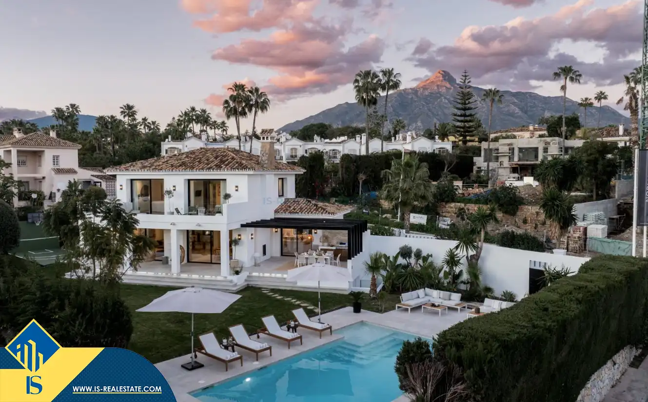 Chalet con piscina en venta en Nueva Andalucía, imagen 16