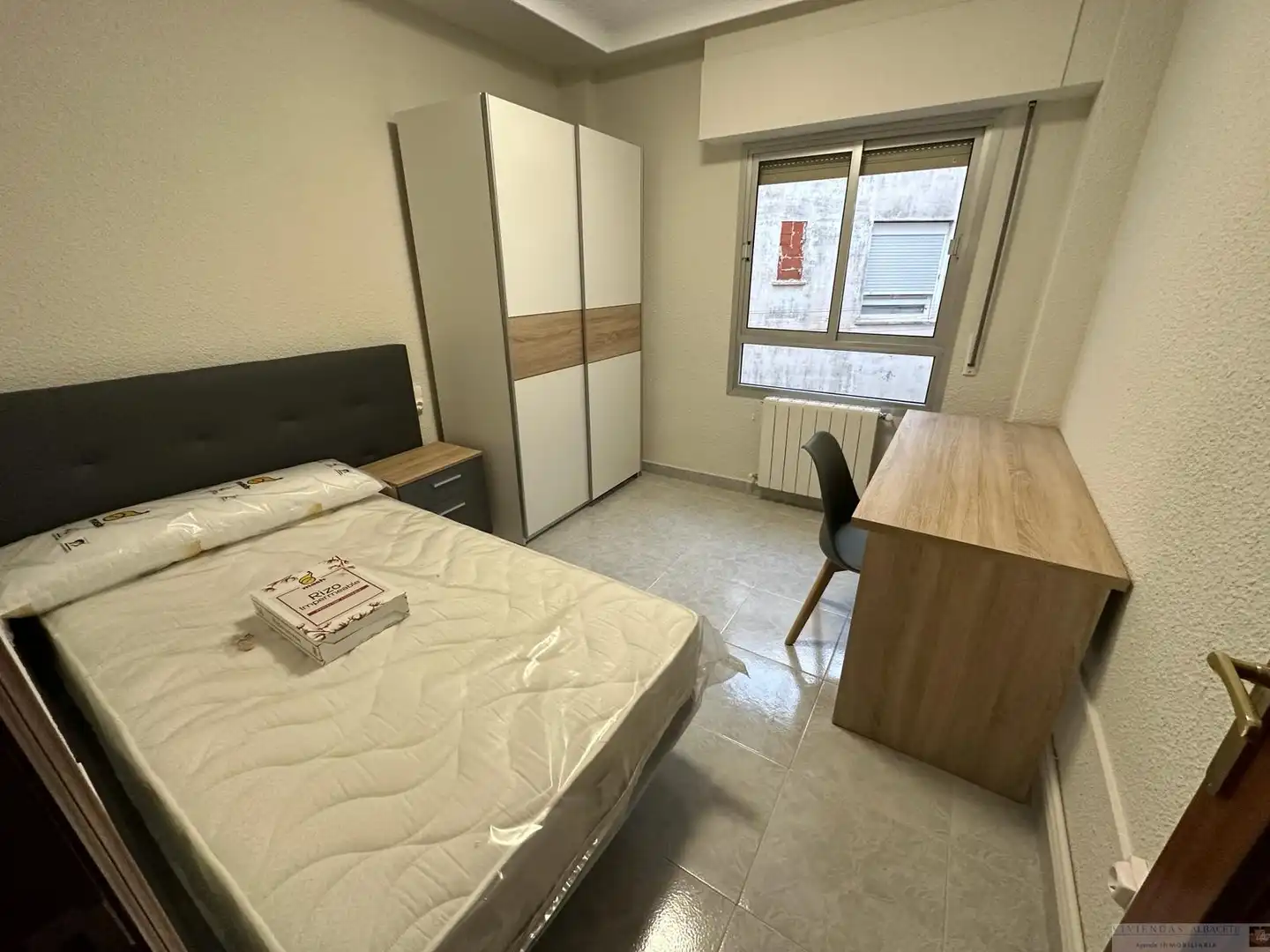Habitación de Piso en venta en Albacete con Balcón