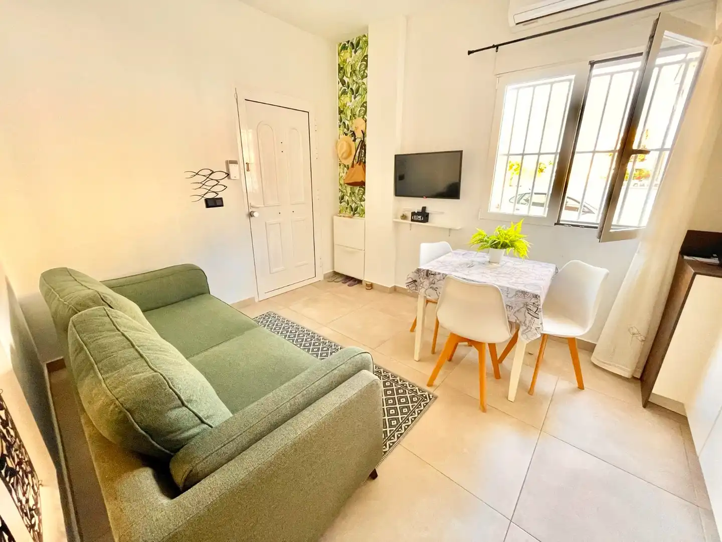 Wohnzimmer von Wohnung zur Miete in Pilar de la Horadada mit Klimaanlage, Möbliert und Waschmaschine