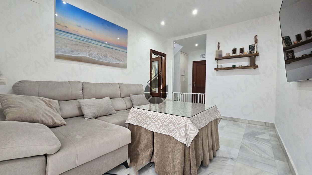 Living room of Flat for sale in Coria del Río  with Air Conditioner and Terrace