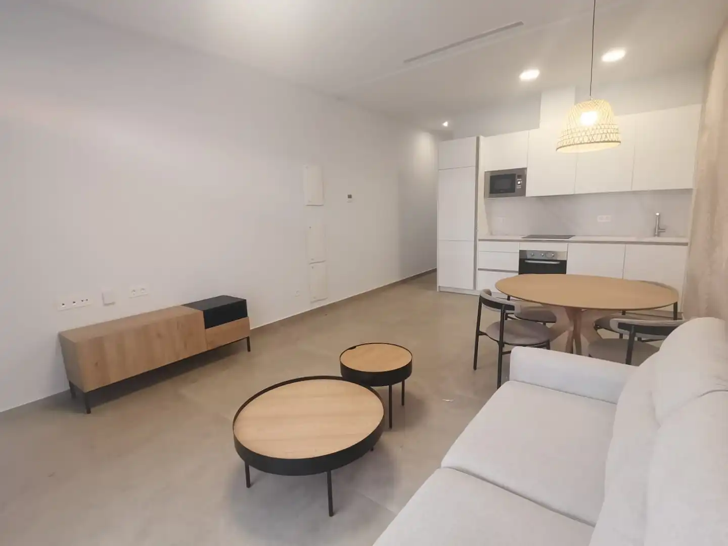 Sala de estar de Apartamento en venta en Torrevieja con Piscina comunitaria