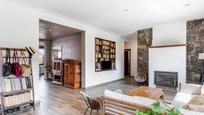 Living room of House or chalet for sale in L'Eliana  with Air Conditioner, Private garden and Terrace