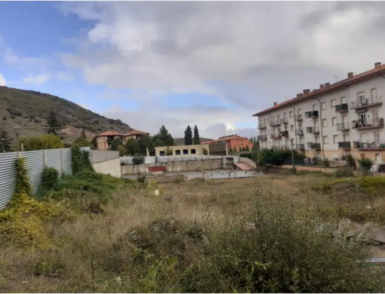 Residencial en venta en ELISEO CADARSO, Ezcaray