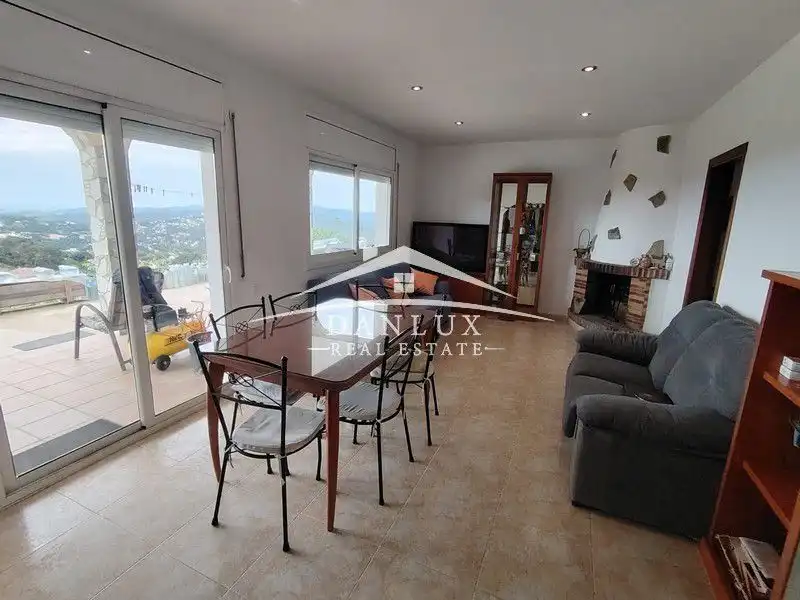 Casa o xalet en venda a Aiguaviva Parc