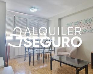 Vista exterior de Pis de lloguer en  Madrid Capital amb Calefacció i Moblat
