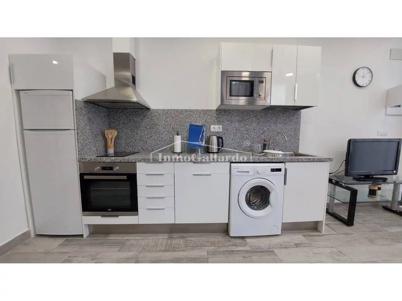 Cocina de Estudio en venta en Málaga con Aire acondicionado y Amueblado