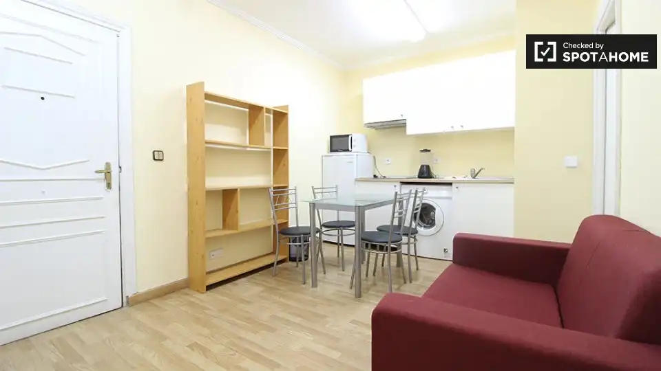 Fotografía del inmueble reportado: 1.200 €/mes — Universidad – Malasaña, Madrid