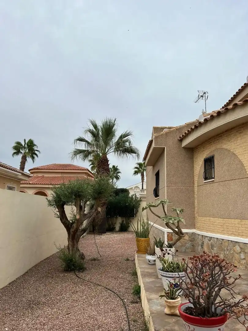 Casa con piscina en venta en Benijófar, imagen 23