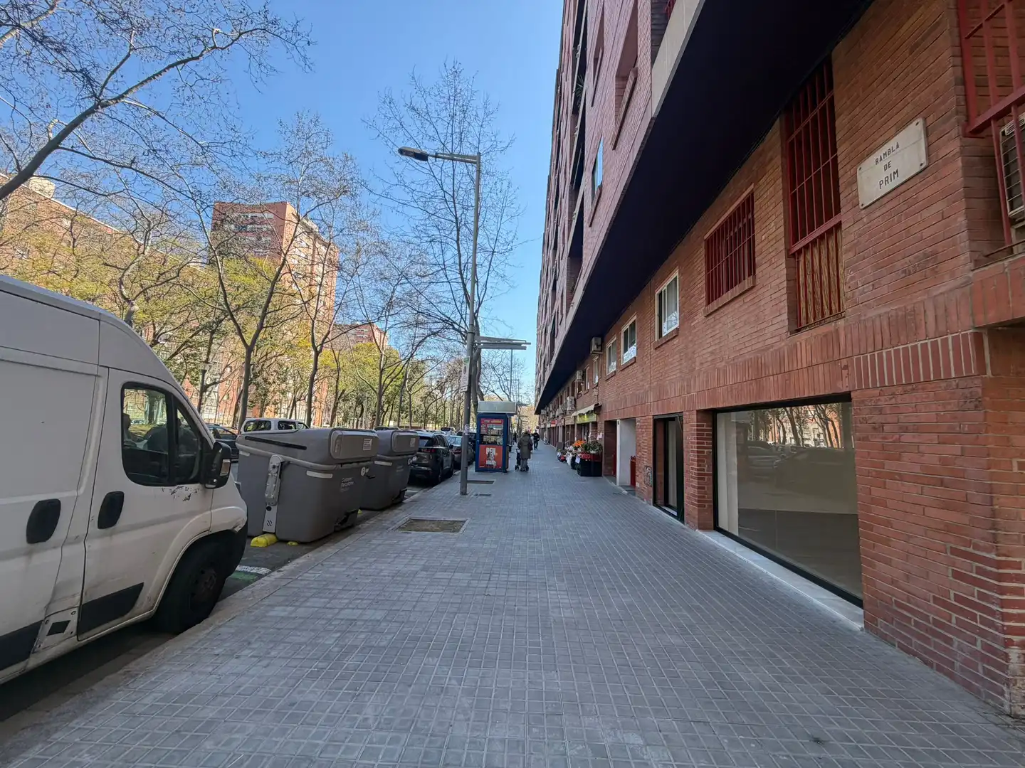 Vista exterior de Local de alquiler en Barcelona