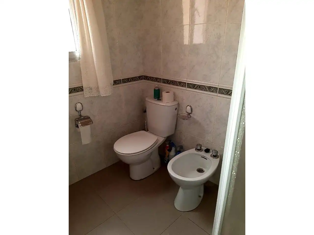 Bany de Casa o xalet en venda en Cariño amb Moblat