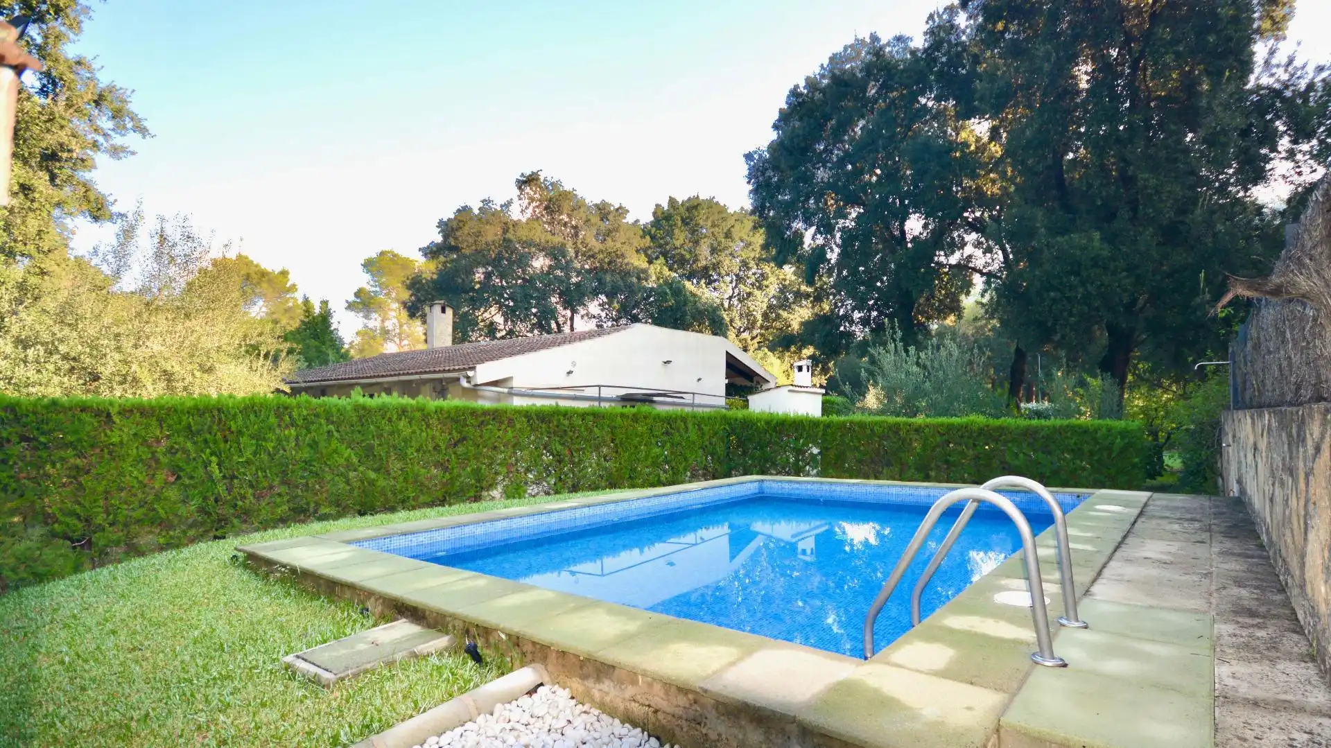 Piscina de Finca rústica en venda en Sa Pobla amb Jardí privat, Terrassa i Piscina comunitària