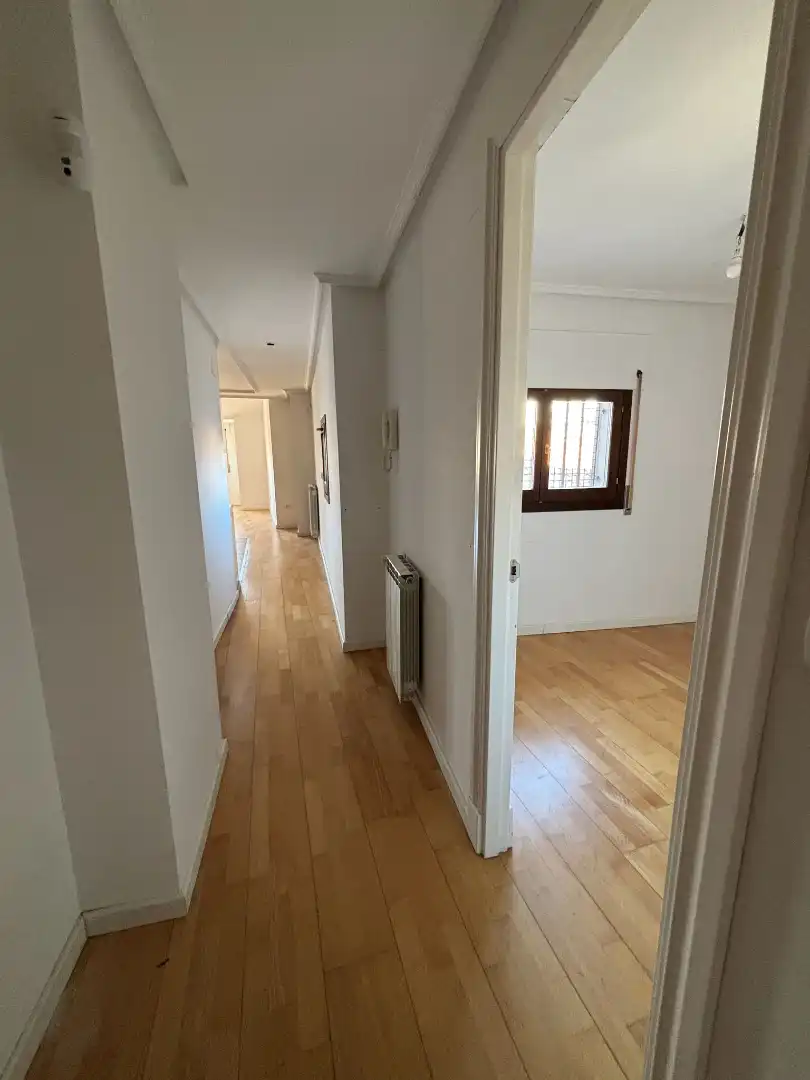 Piso de alquiler en Zaragoza con Calefacción, Parquet y Terraza