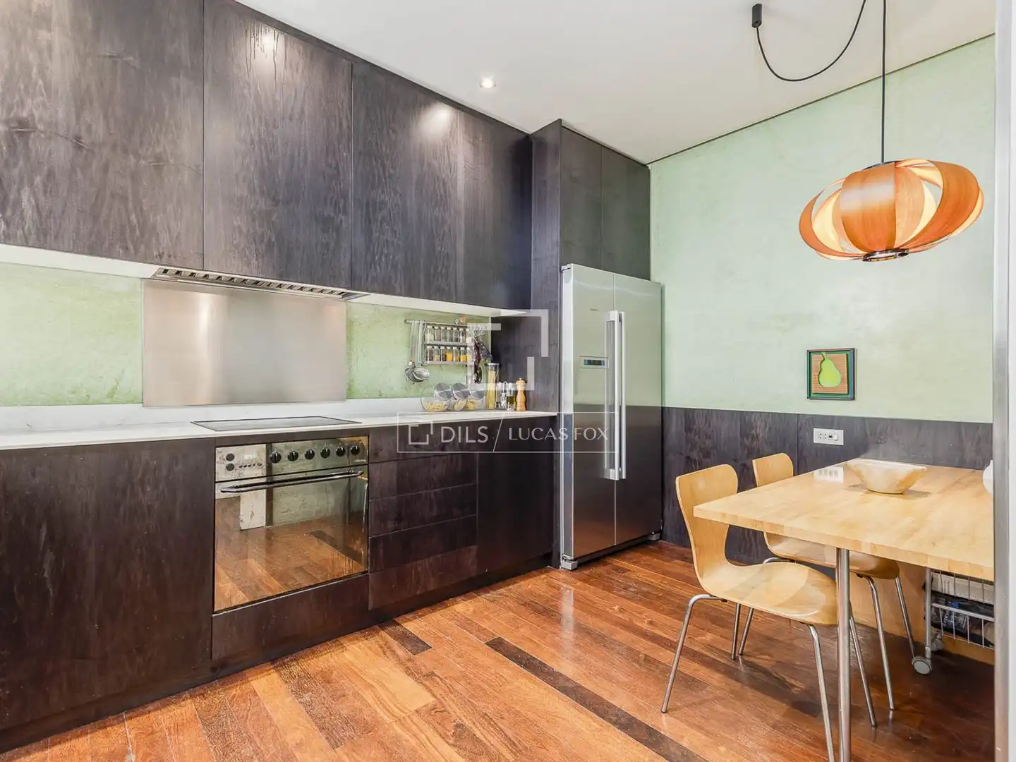 Küche von Wohnung zum Verkauf in Barcelona mit Klimaanlage, Heizung und Terrasse