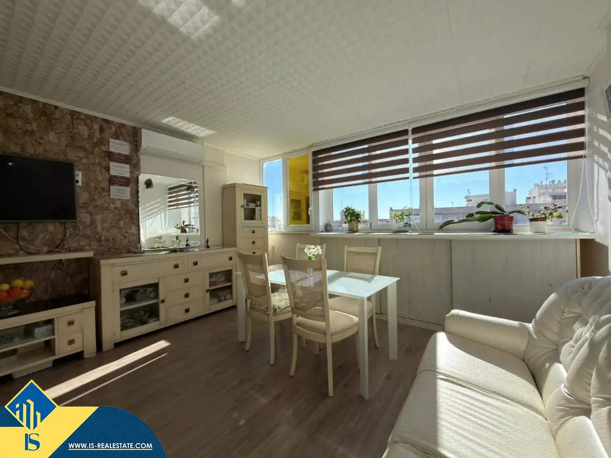 Apartament amb piscina en venda a Centro, imagen 2