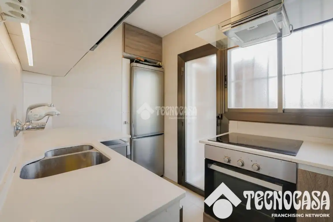 Penthouse with lift for sale in Sants - Montjuïc, imagen 14