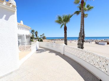 Villa zur Miete in Orihuela Costa