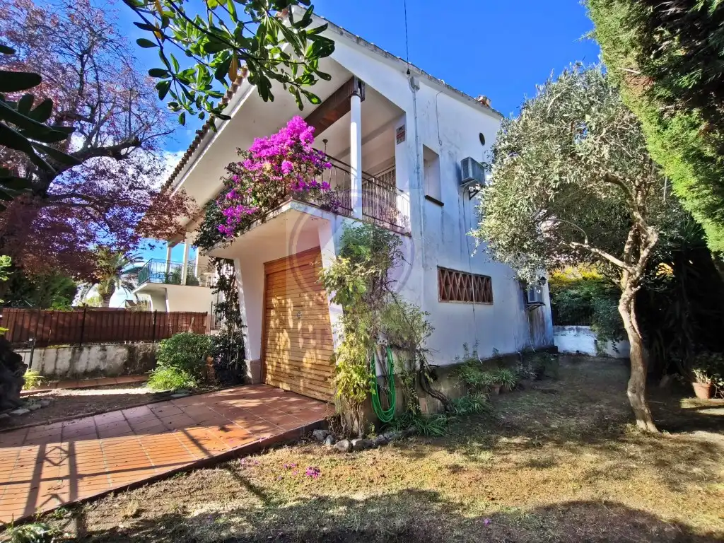 Casa aparellada en venda a Platja d'Aro, imagen 4