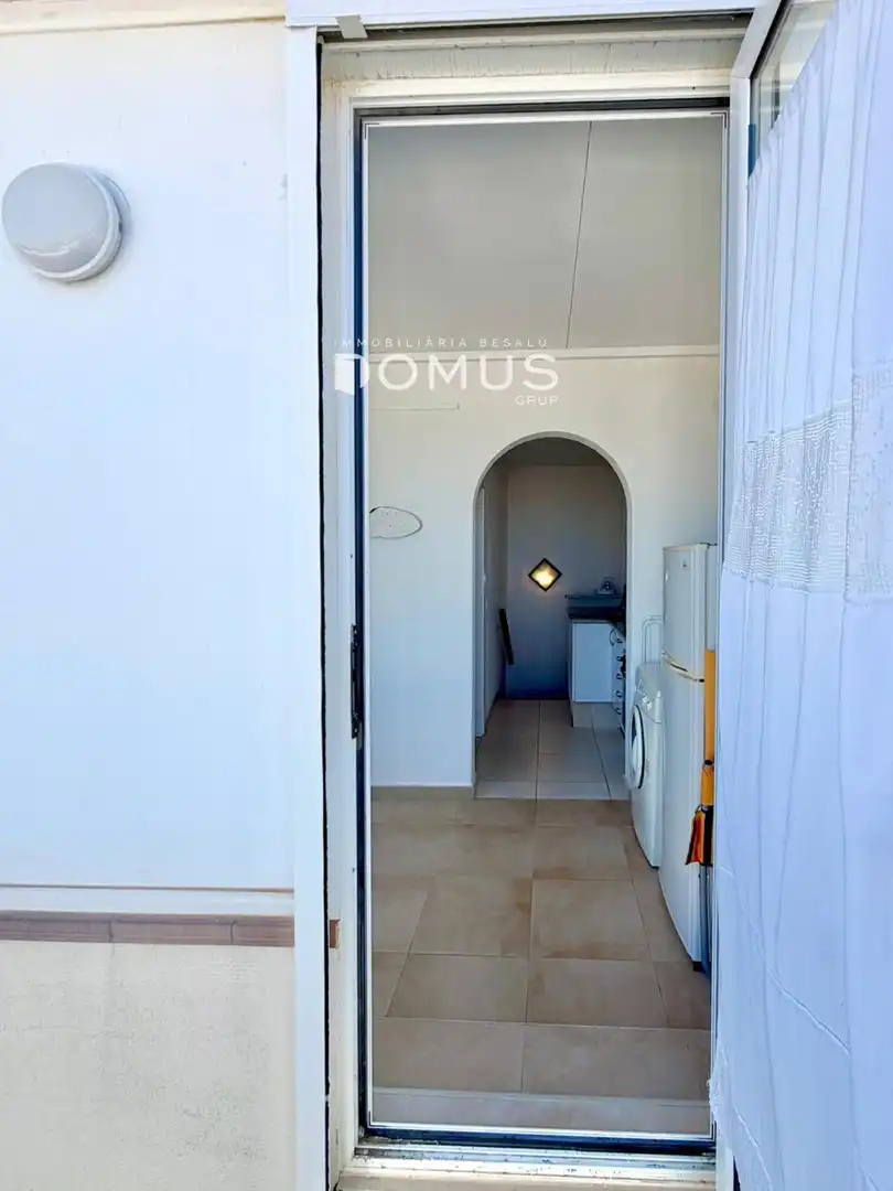 Maisonette zur Miete in L'Escala mit Klimaanlage, Heizung und Terrasse