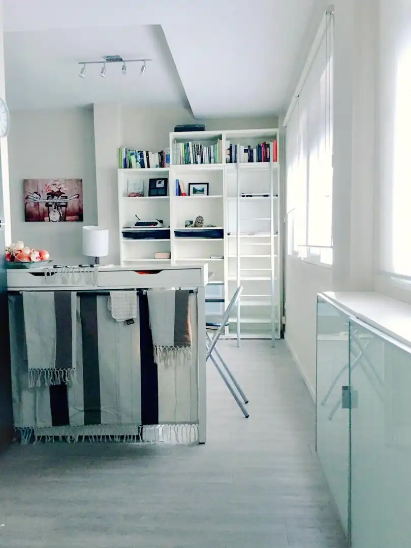 Apartamento de alquiler en DIVINA PASTORA, Feria