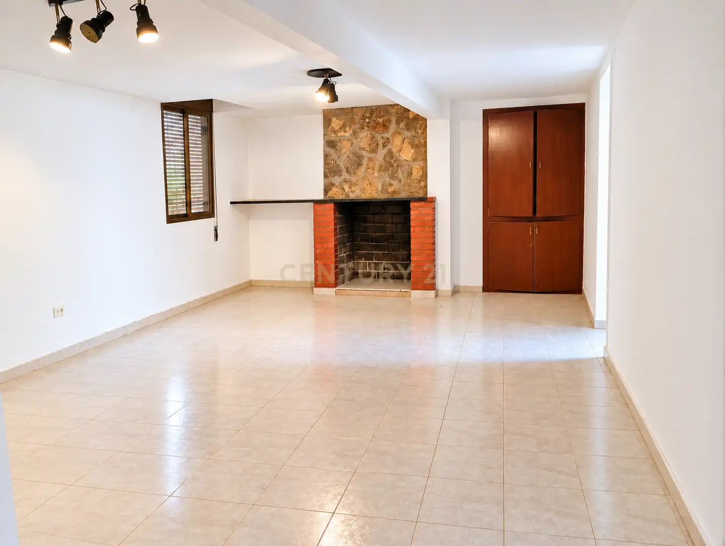 Casa con terrazza in vendita a Plaza de la Iglesia, Torrebaja, Spain, imagen 19