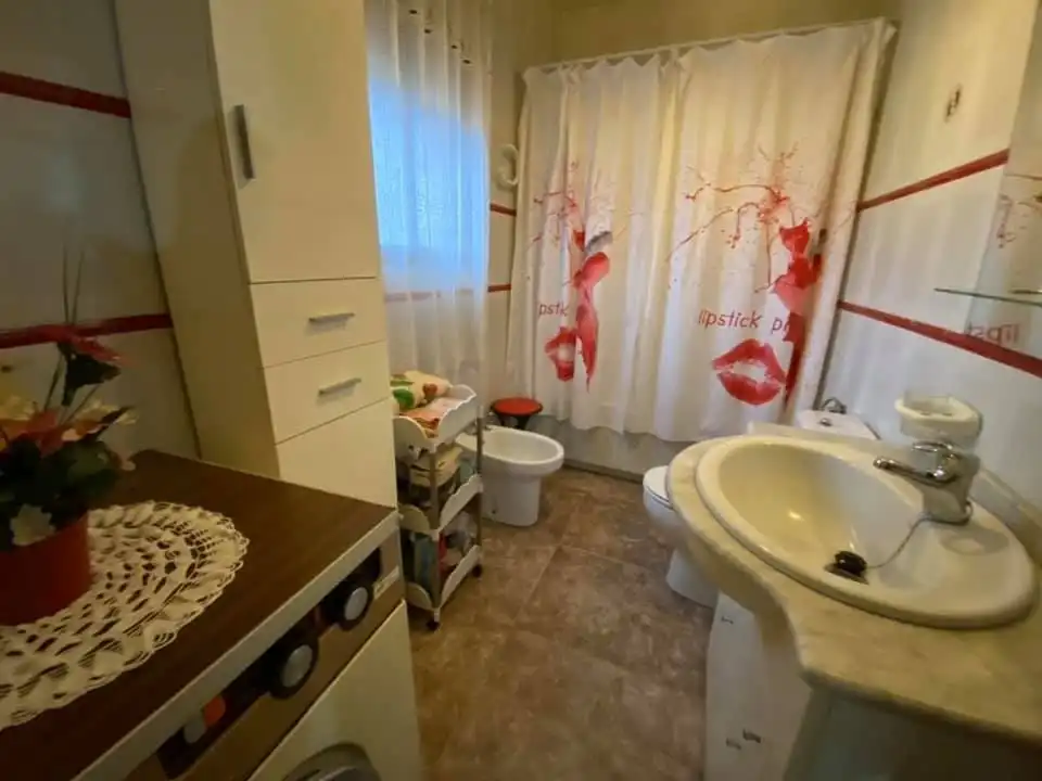 Bany de Casa o xalet en venda en La Granjuela amb Calefacció, Jardí privat i Traster