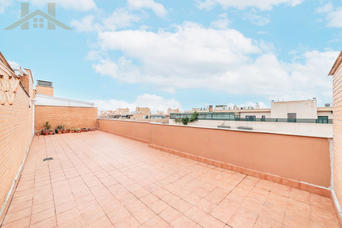 Terrace of Attic for sale in Pinto  with Heating, Parquet flooring and Terrace