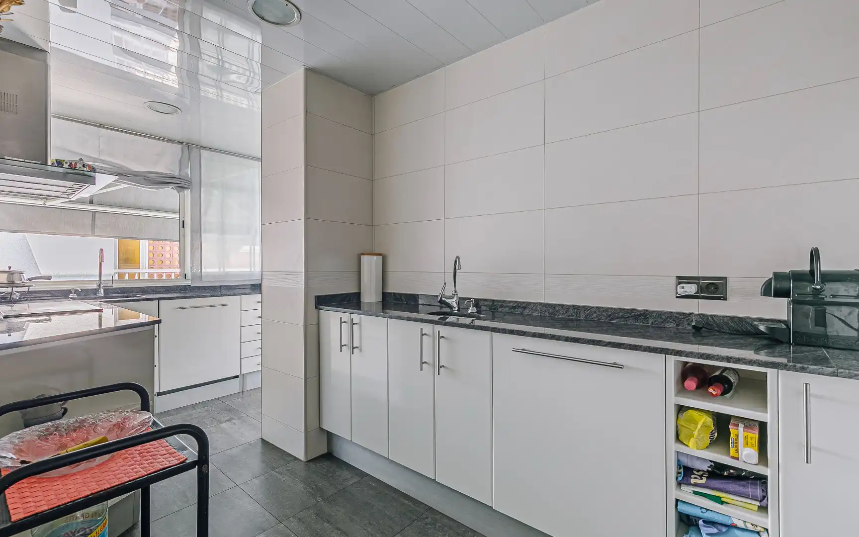 Kitchen of Flat for sale in Castelldefels  with Air Conditioner, Heating and Private garden