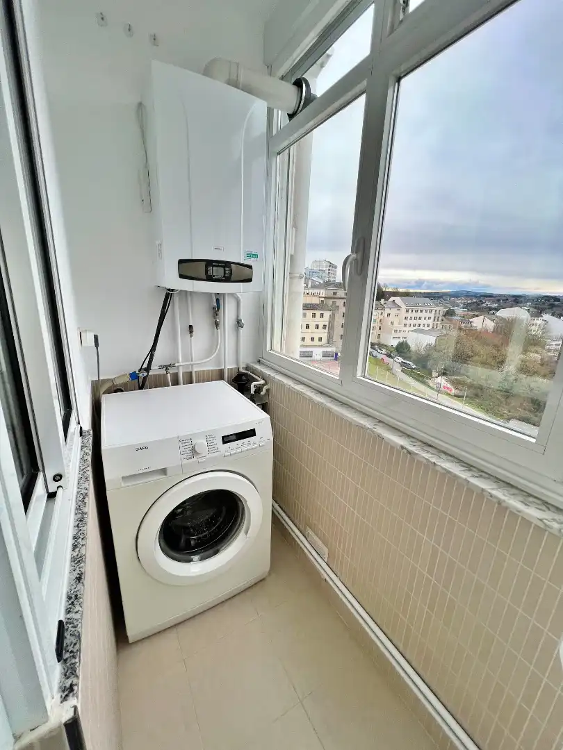 Piso con ascensor en venta en Ronda da Muralla, imagen 23