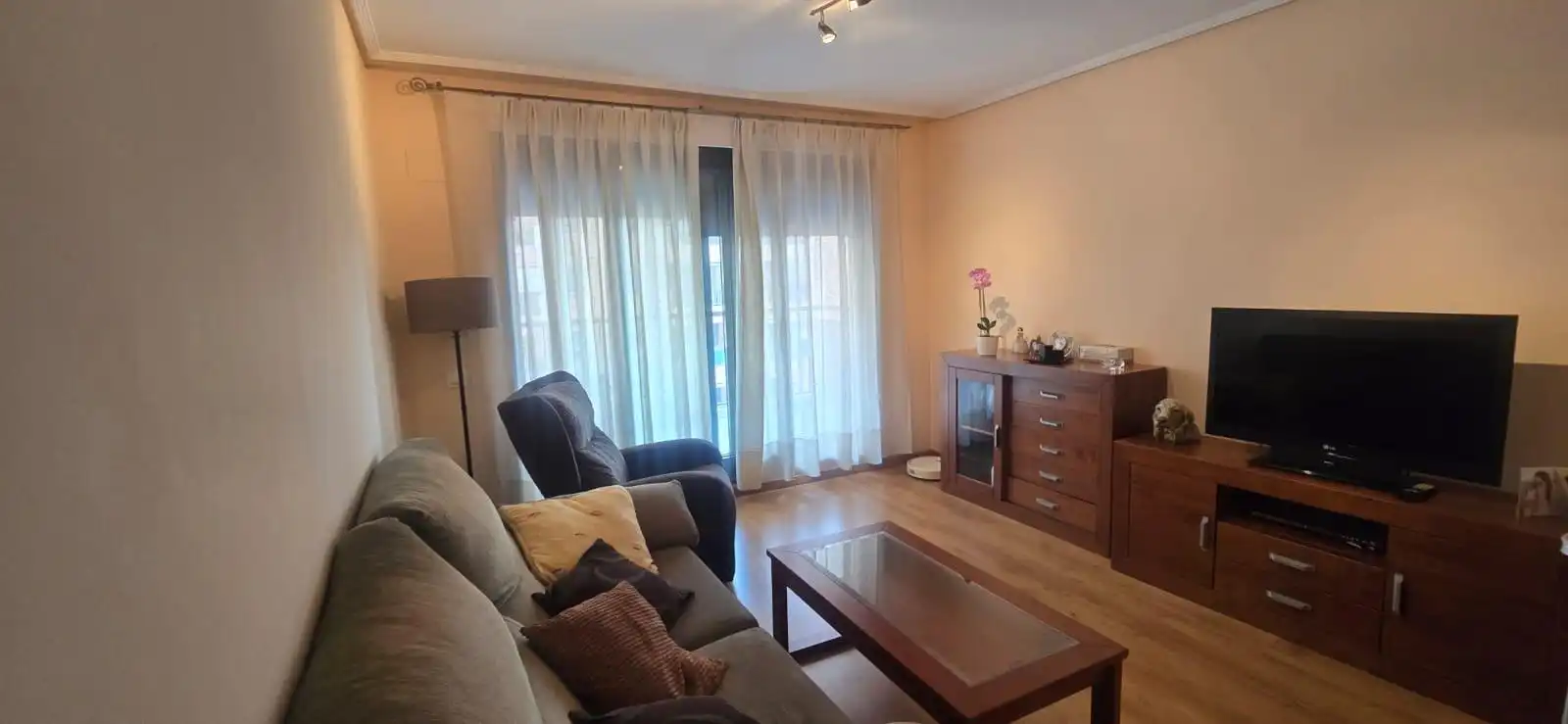Sala de estar de Apartamento de alquiler en Alboraya con Aire acondicionado, Amueblado y Balcón