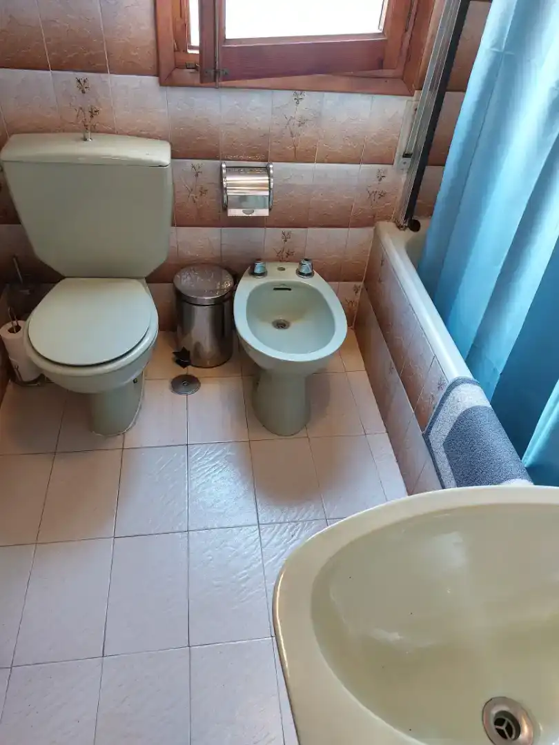 Baño de Ático en venta en Soria Capital  con Parquet, Horno y Balcón