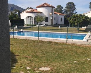 Piscina de Edifici en venda en Mont-roig del Camp