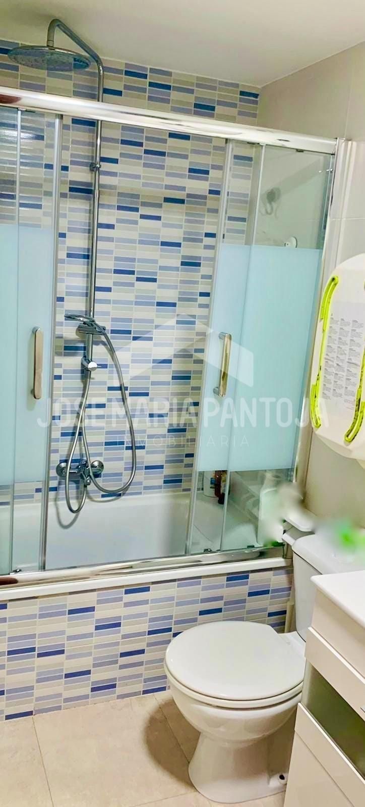 Bathroom of Flat for sale in Jerez de la Frontera  with Air Conditioner, Terrace and Storage room