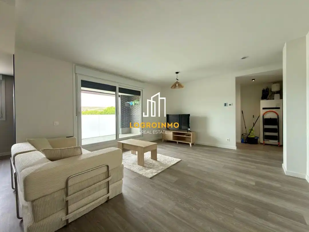 Flat for rent in Logroño, La Rioja